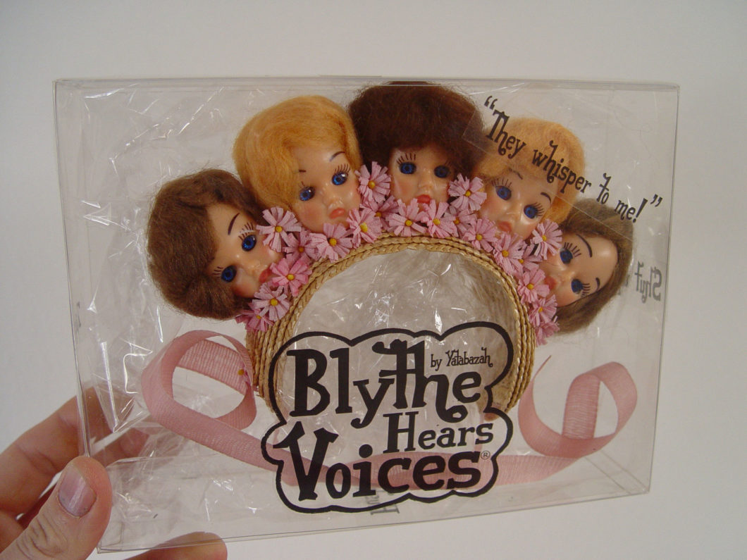 blythe hears voices prototype aiai chan blythe kenner vintage doll japan yatabazah