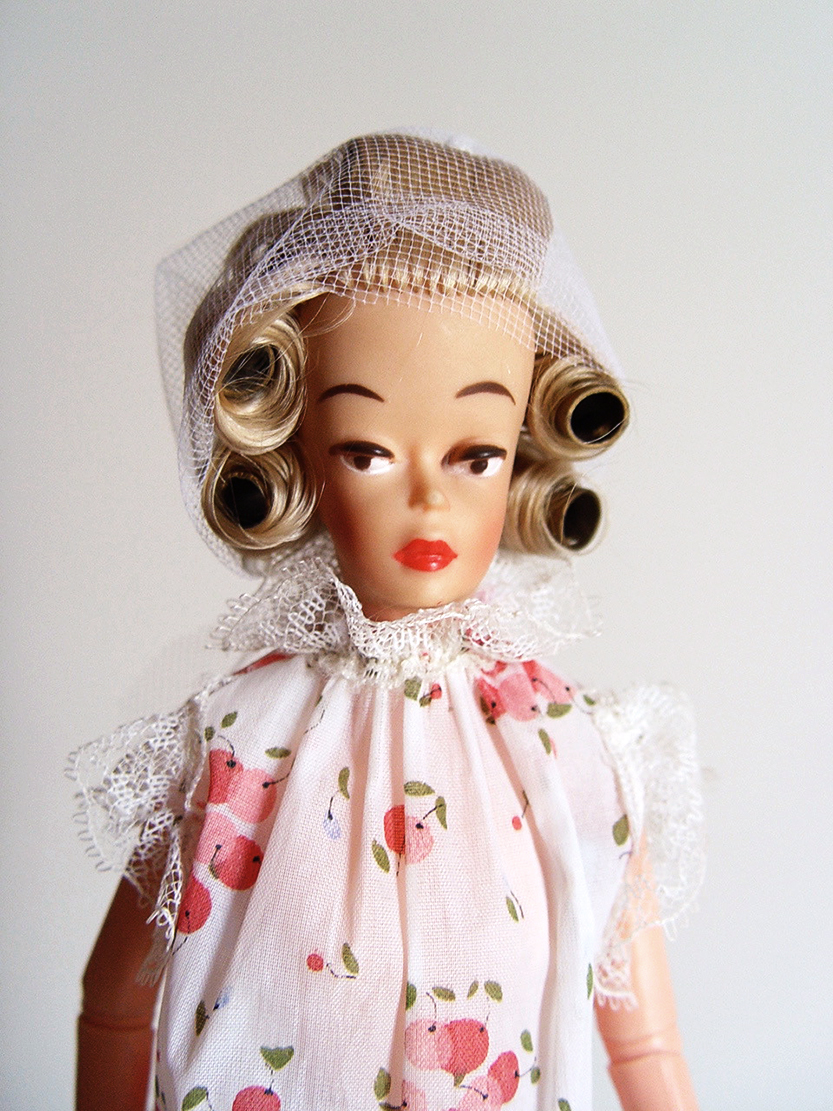 debbie drake valentine vintage barbie clone polly pose jilmar Dunbar Miss Fashion doll Marx Marlene yatabazah 